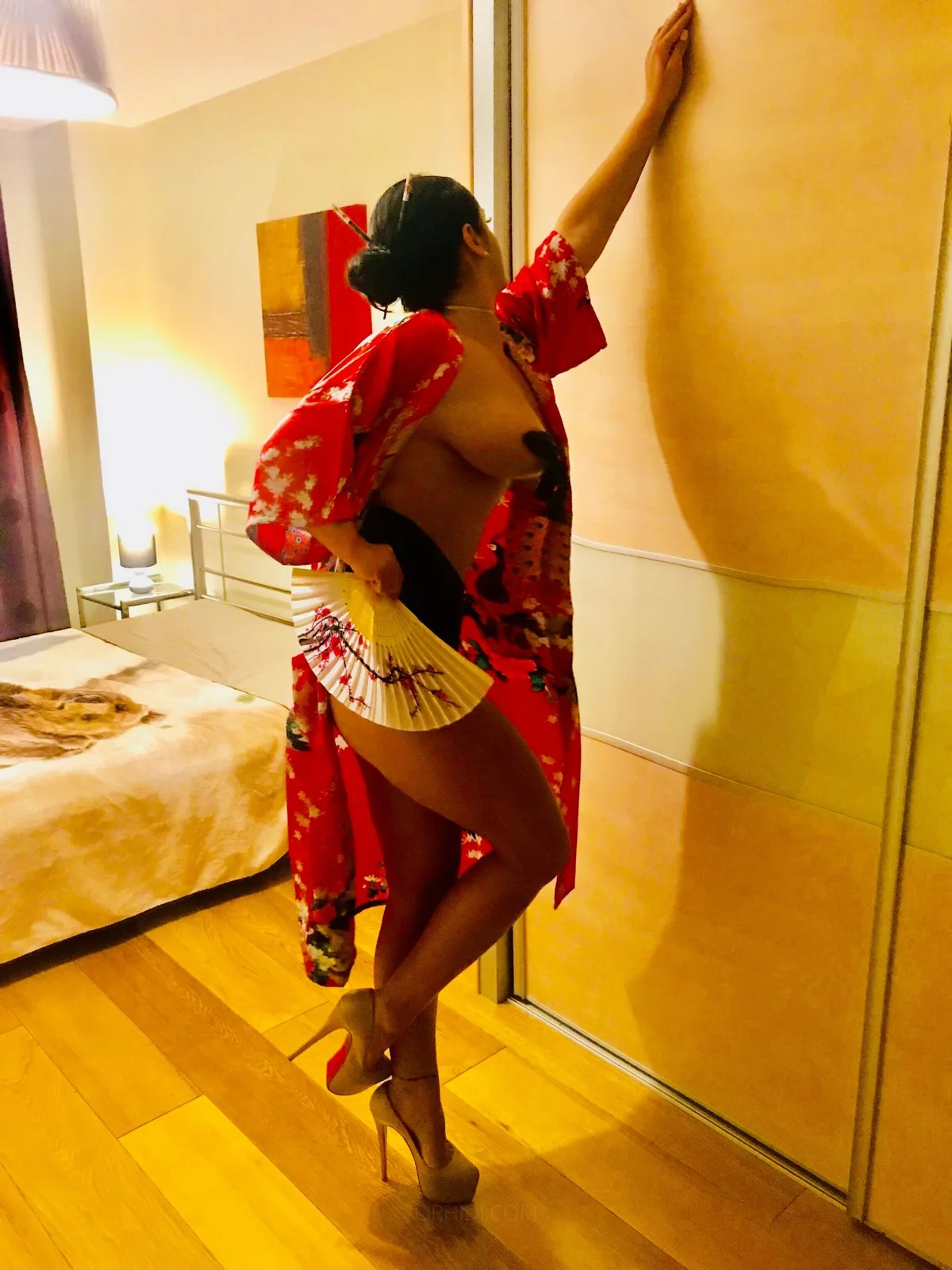 New Mayzeel escort Nottingham